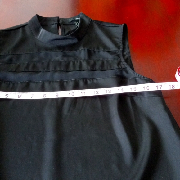 Forever 21 - Picture 3 of 7